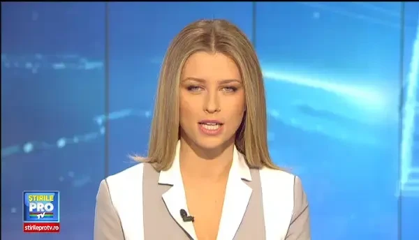 S-a intamplat din nou! Un tir a ramas intepenit sub viaductul de pe Calea Circumvalatiunii. VIDEO