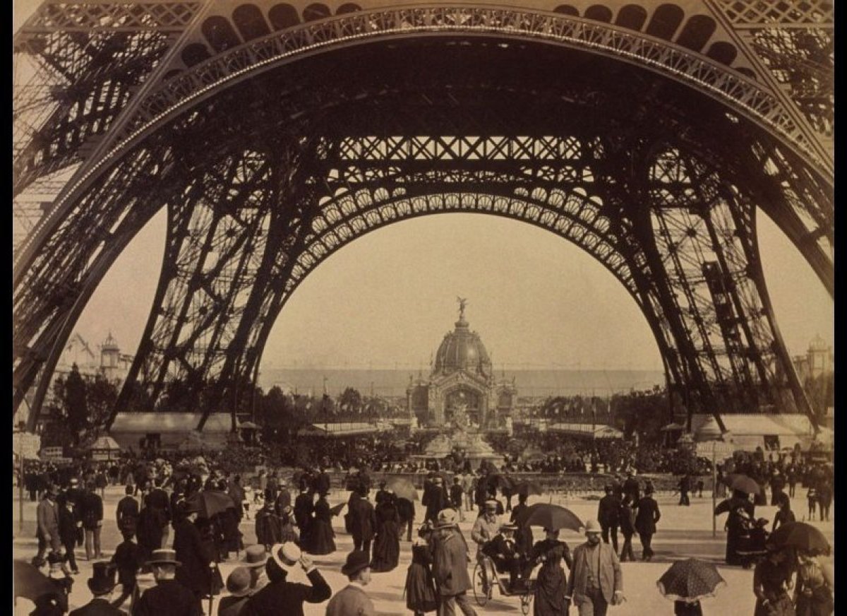 Champs-Elysees