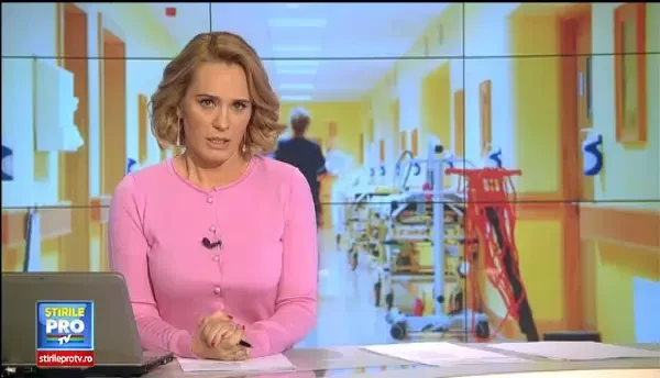 FILMUL ACCIDENTULUI din Bacau, unde o eleva de 15 ani a cazut de la etajul internatului