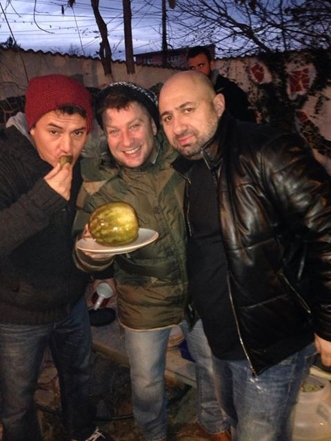 Pavel Bartos i-a facut pe fani sa pofteasca la muraturi. Ce poza a pus pe Facebook