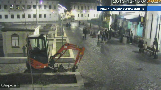 Incidente violente in Centrul Vechi al Capitalei, dupa ce doua grupuri s-au s-au batut cu politia