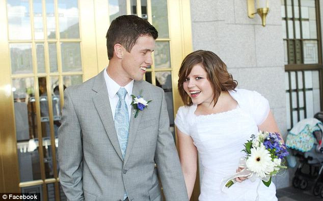 Si-a tinut fiul nou-nascut in brate cateva clipe, apoi a intrat in coma. Medicii nu au o explicatie