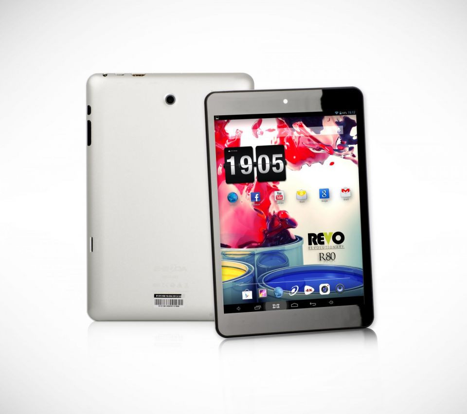 REVIEW E-Boda Revo R80, tableta romaneasca lansata special pentru jocuri 3D