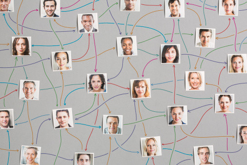 Facebook dezvolta un algoritm prin care vrea sa afle totul despre utilizatori cu ajutorul pozelor