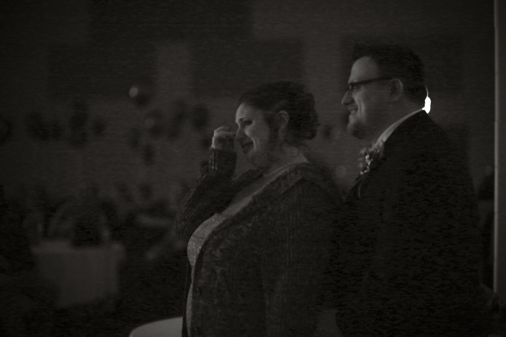 Un barbat si-a surprins nevasta cu nunta pe care femeia si-a dorit-o mereu