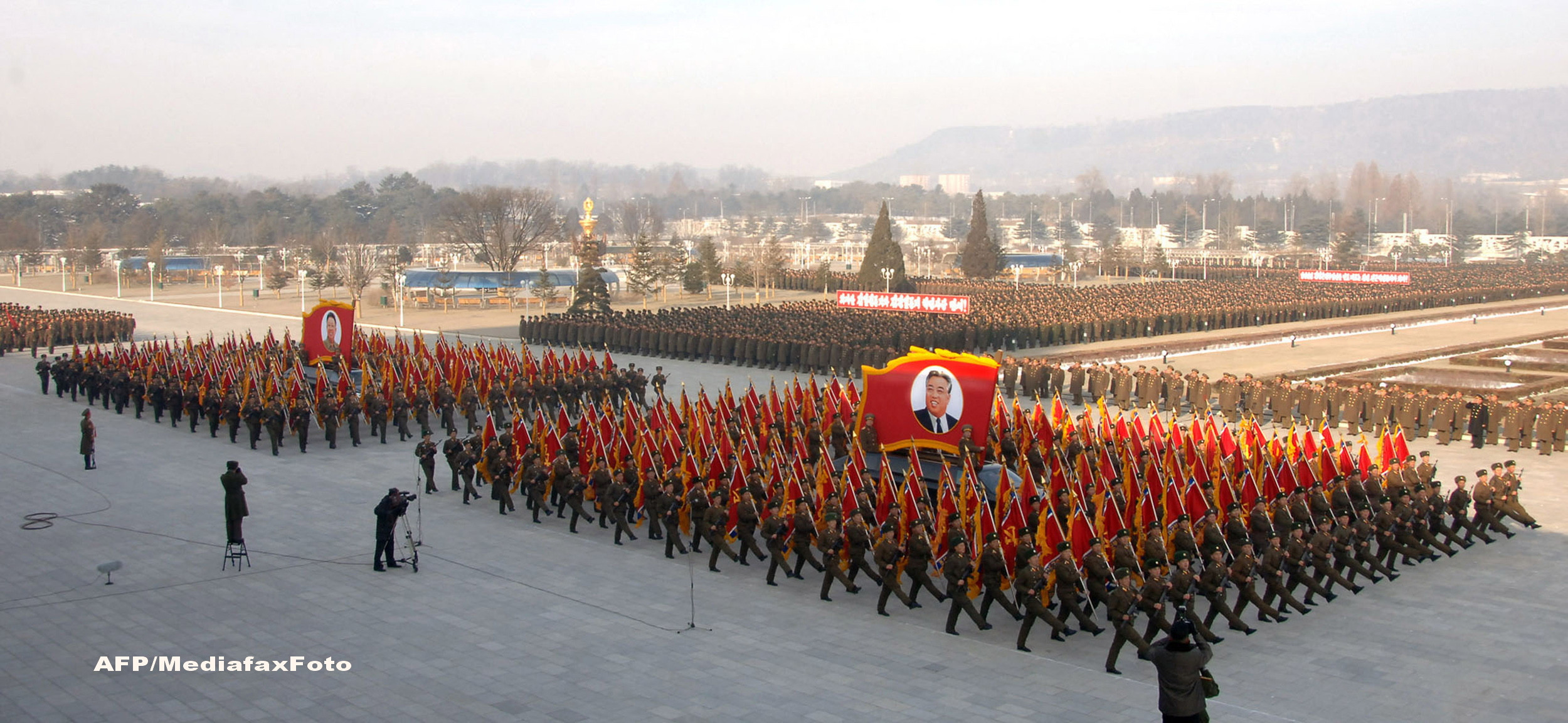 Coreea de Nord a organizat un miting urias pentru a marca doi ani de la moartea lui Kim Jong-il