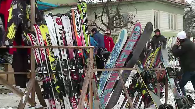 Afacerea cu echipamente de schi second hand din Germania si Austria. De ce sunt preferate de turisti