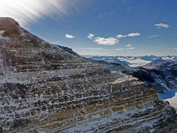 Descoperire de o valoare inestimabila. Ce depozite uriase se ascund in Antarctica