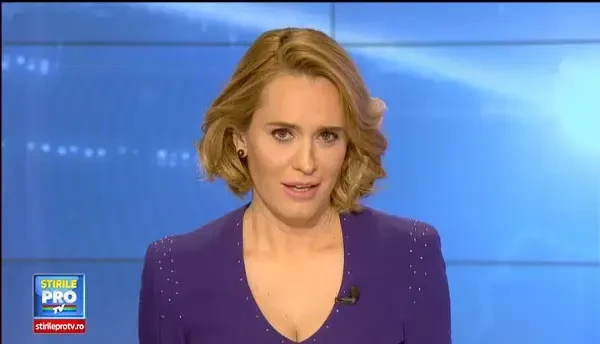 Inaugurarea unui tronson al autostrazii Orastie - Sibiu a fost sarbatorita cu artificii in Sebes