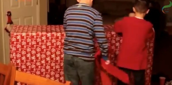 Cadoul care le-a adus lacrimi in ochi. Ce au primit acesti copii de Craciun