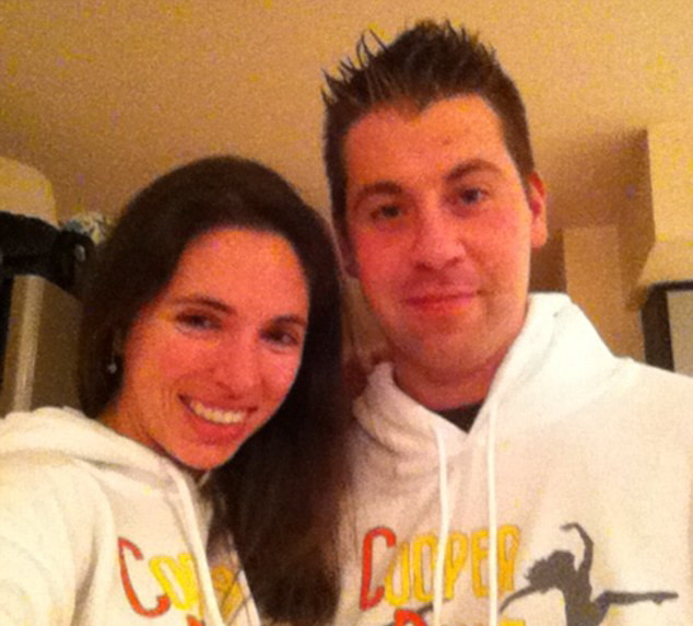 O profesoara din Anglia a fost arestata, dupa ce a fost prinsa facand sex in masina cu un elev