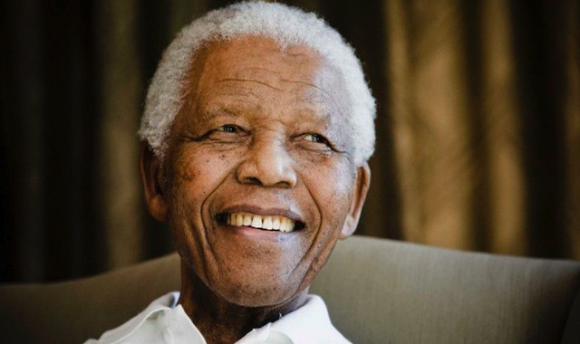 Nelson Mandela, confundat cu Morgan Freeman pe un panou, in India! FOTO