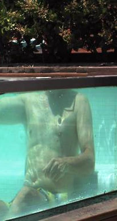 Cea mai tare iluzie optica. Unde este capul acestui barbat