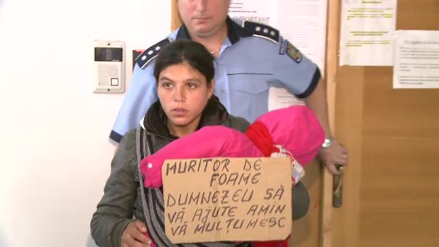 "Copilul din carpe si vata". Schemele cersetorilor cu "acte" care au invadat Capitala de Craciun