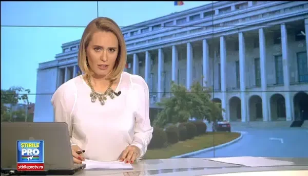 Ponta trimite DVD-uri in romana copiillor de peste Prut.