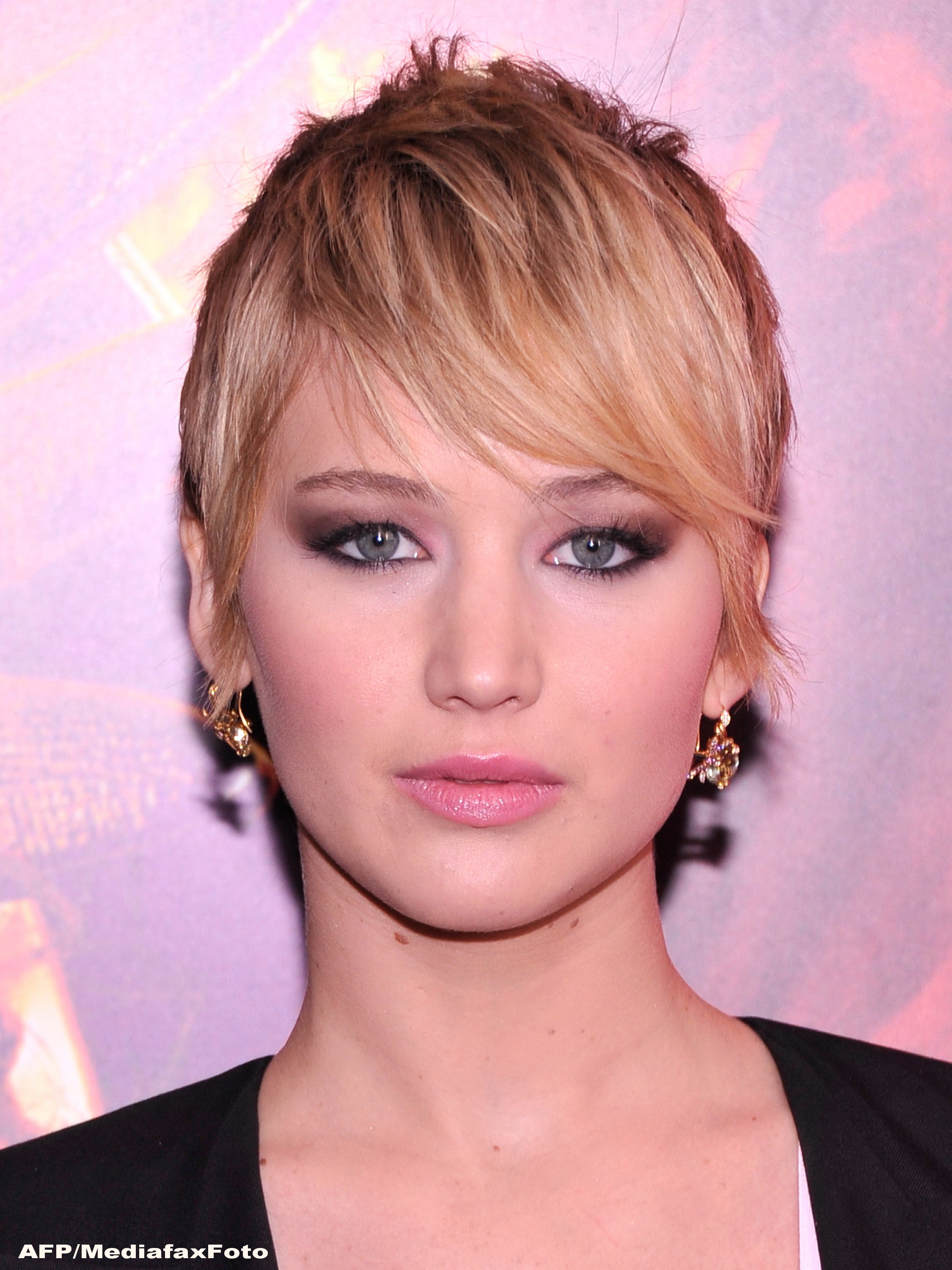 Jennifer Lawrence, artista anului 2013 in sondajul Associated Press. Un vot diferenta fata de Miley