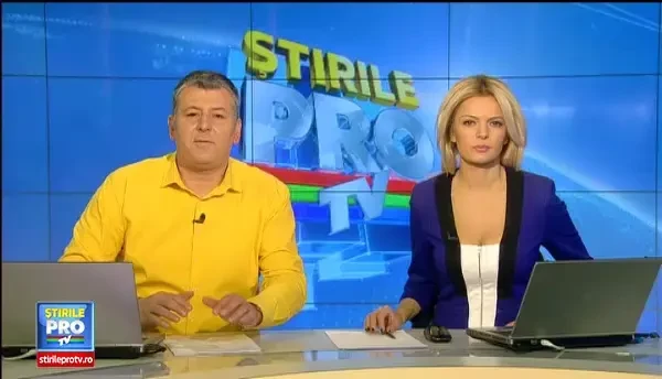 Incendiu puternic in Piata Rahova din Bucuresti. 12 autospeciale s-au chinuit sa stinga flacarile