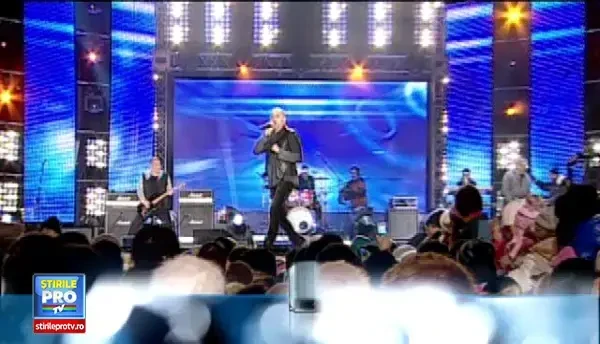 Supervelion 2014 in Piata Revolutiei cu Sore, Cabron, Smiley, Voltaj, Loredana si Vocea Romaniei