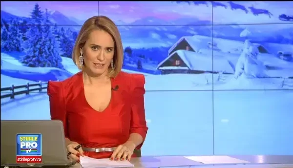 Momentul in care Mos Craciun a ajuns la copiii din Romania