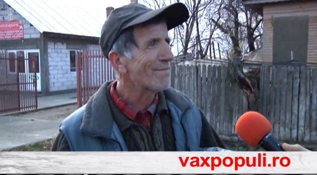 "Mancam sarmale, caltabosi". Raspunsurile romanilor la intrebarea "Ce sarbatorim de Craciun?". VIDEO