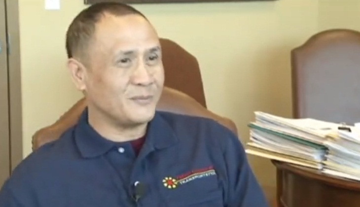 A crezut ca pe bancheta din spate e o cutie de bomboane. Surpriza vietii pentru un sofer de taxi