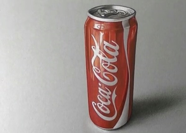 Nimeni nu s-a prins din prima. Ce este ciudat la aceasta cutie de Coca Cola