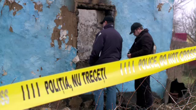 Un criminal care a ucis o femeie din Constanta si a dat foc locuintei e cautat de politisti