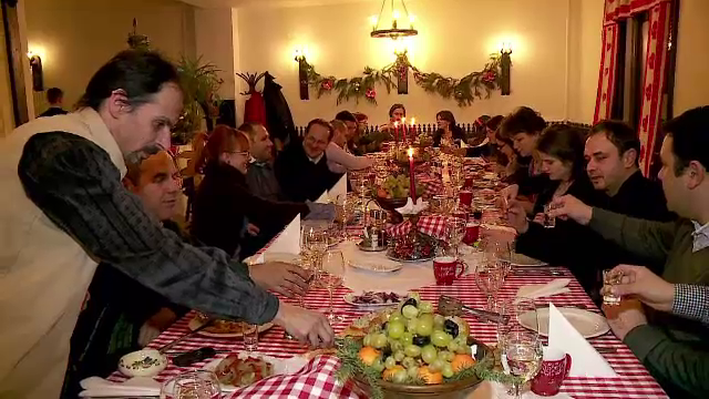 "Cadourile de Craciun" primite de angajatii romani cu rezultate bune in 2013 de la sefii lor