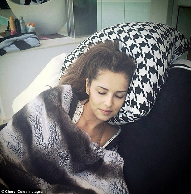 Una dintre mai sexy canterete din lume a pozat fara pic de machiaj. FOTO