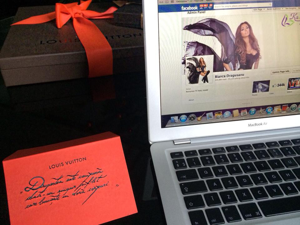 "Si iarasi .... cu nuca in perete". Ce a scris Bianca pe Facebook incat fanii au reactionat asa