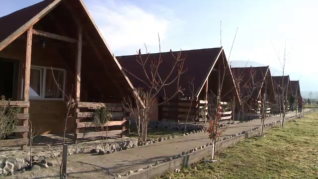 REVELION 2014, ultimele oferte. Cat costa sa petreci Anul Nou in stil baroc, pe Valea Avrigului