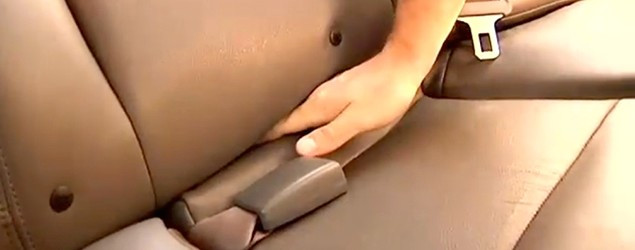 Ce a gasit un barbat sub bancheta din spate a unei masini. "Chiar la asa ceva nu m-as fi asteptat"