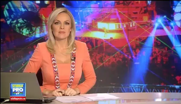 Adevaratul chip al animatoarelor din cluburi. Cum arata si cu ce se ocupa Jessica in viata reala