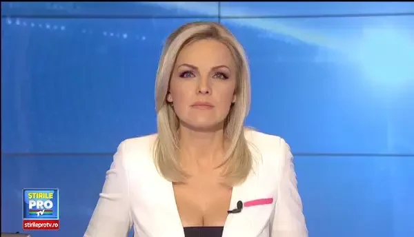 Doua sute de copite de cal, gasite in albia Siretului, Suceava. Autoritatile sunt in alerta