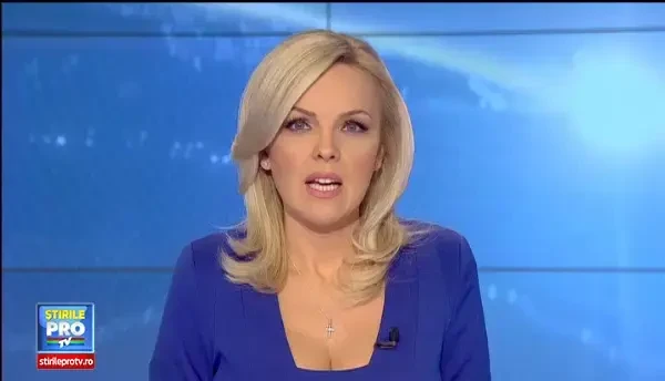 Omagiu in picioare pentru Sergiu Nicolaescu. Zeci de persoane au urmarit peliculele regizorului