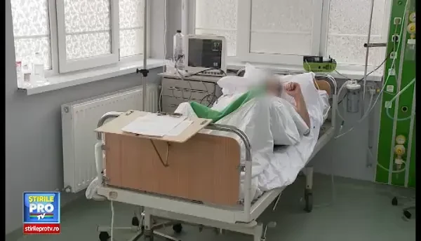 Operatie rara la Cluj. 12 metastaze pulmonare, extirpate de la un pacient cu un singur plaman