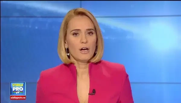 Clienta unui restaurant din Iasi cere despagubiri dupa ce o chelnerita a varsat ceai fierbinte pe ea