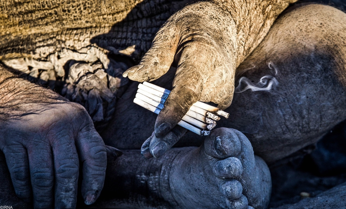 barbat care nu s-a spalat