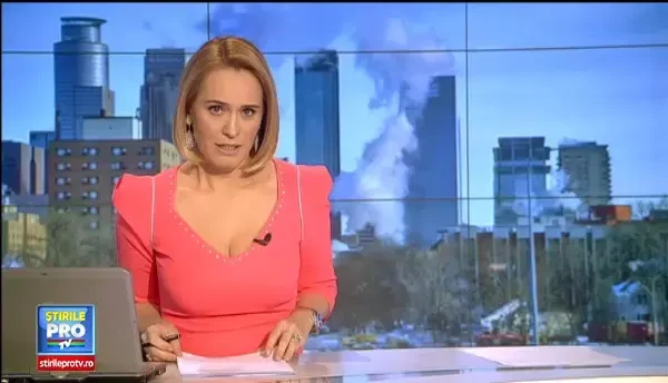 "E atat de frig incat a inghetat iadul." La ce s-au supus aceste prezentatoare in direct la TV