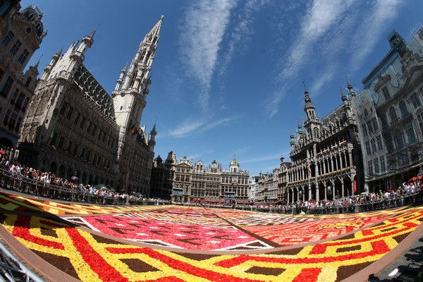 Tara din UE care a expulzat cei mai multi romani, in 2013