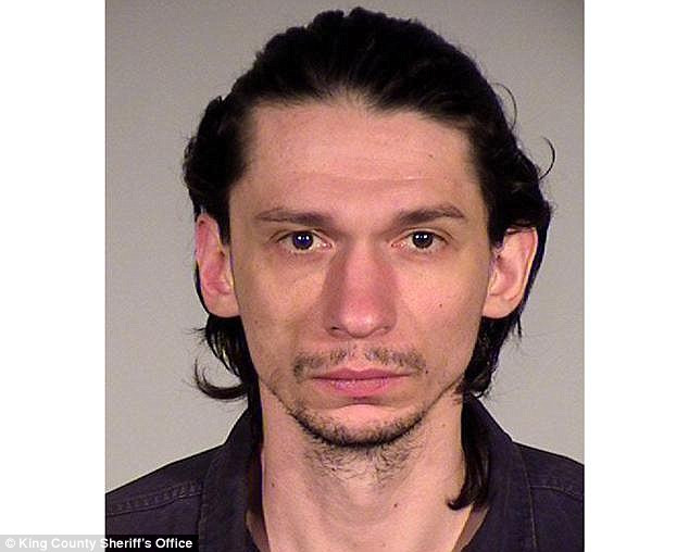 Piratul din Seattle a furat un feribot, apoi a cerut o femeie, pentru ca se simtea singur