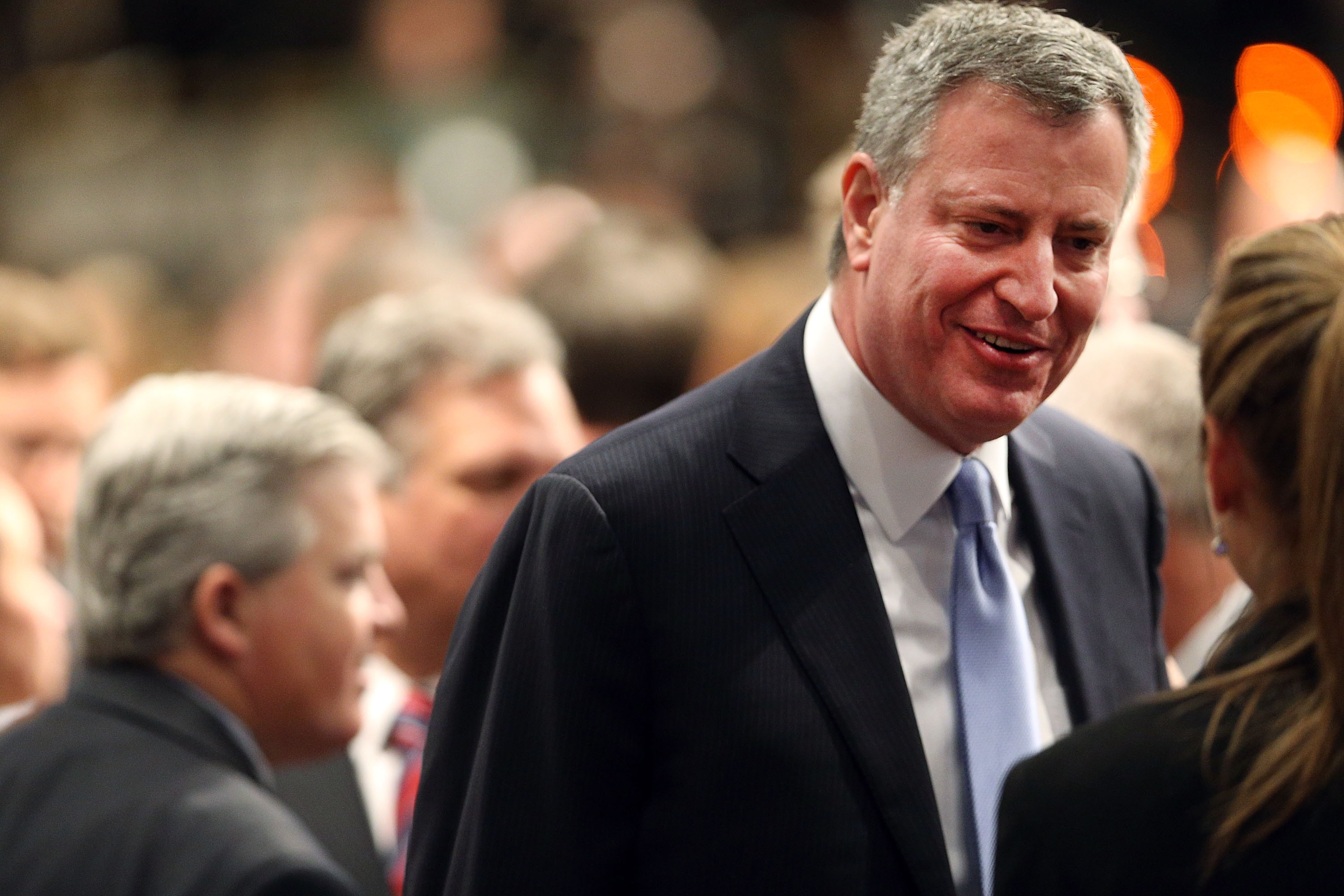 Noul primar al New York-ului, criticat dupa ce a luat masa intr-o pizzerie