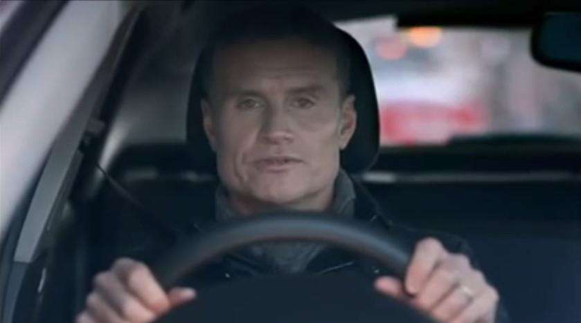 Onorariu controversat pentru pilotul David Coulthard. Legenda Formulei 1 a filmat un clip in Scotia