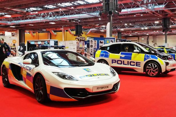 GARAJUL super-masinilor de politie din lume, unde Romania se intrece cu Germania, Anglia si Dubai