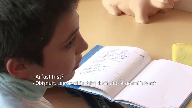 "Cadourile nu-mi inlocuiesc mama." Traumele copiilor parasiti de parintii care pleaca in strainatate