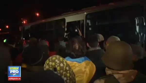 50.000 de oameni protesteaza in strada la Kiev dupa ce un lider al opozitiei a fost batut