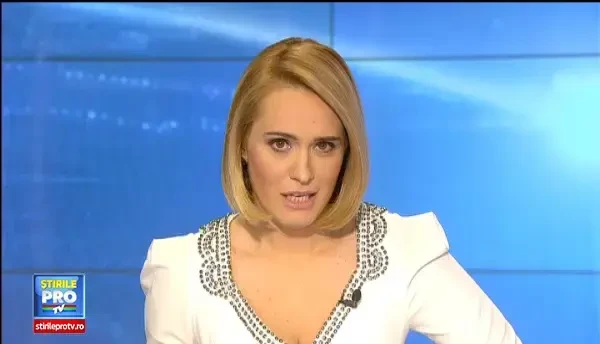 Justin Bieber, investigat de politie dupa ce a bombardat cu oua casa unui vecin