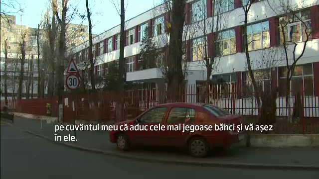 Industria paralela nascuta in invatamant, din saracie si coruptie. Parintii cumpara banci si cadouri