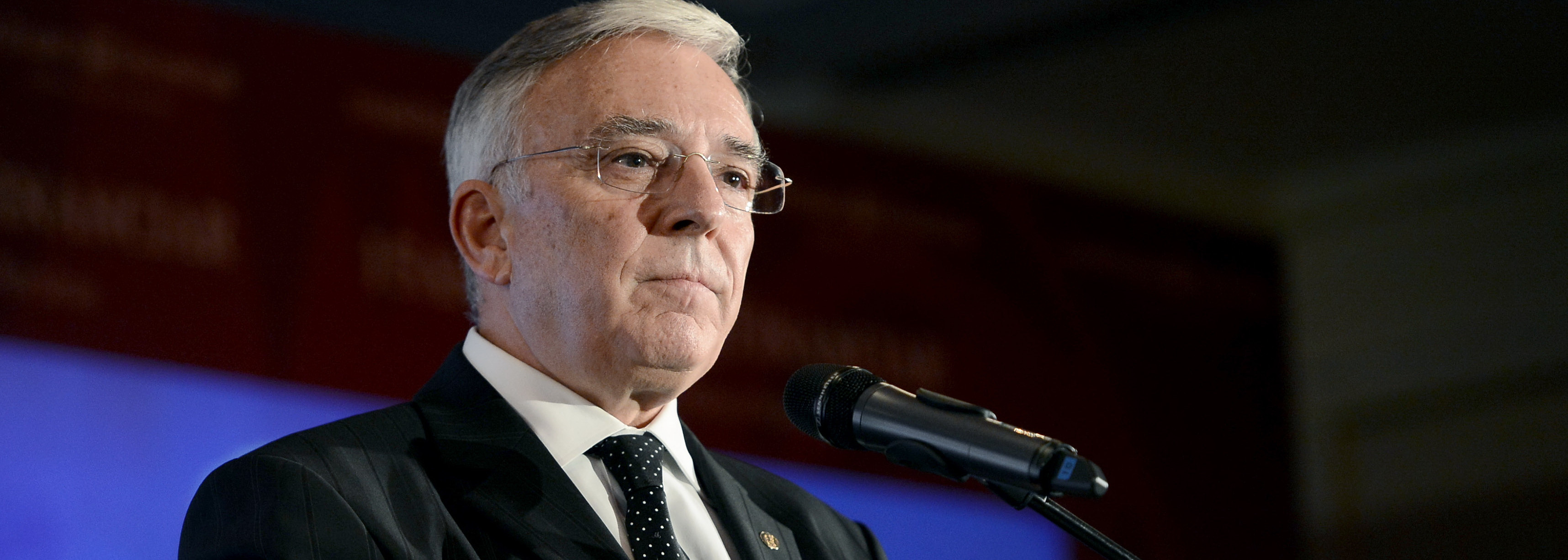 Mugur Isarescu, la al cincilea mandat ca guvernator al BNR. Ce obiectiv si-a stabilit pentru aderarea la zona euro