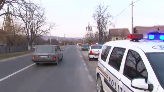 Urmarire cu impuscaturi marti noapte pe DN 73, dupa ce un sofer a refuzat sa opreasca la semnul politiei